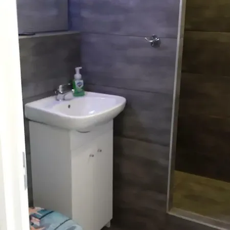 Apart Otel Aranyhid